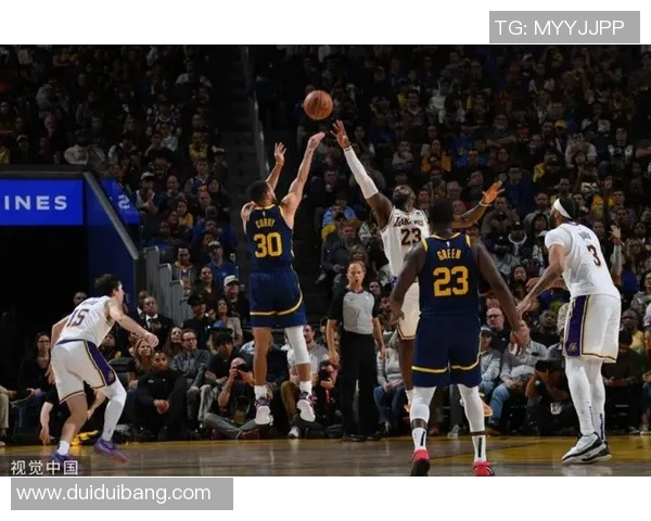 2013年湖人与勇士的经典对决回顾与分析