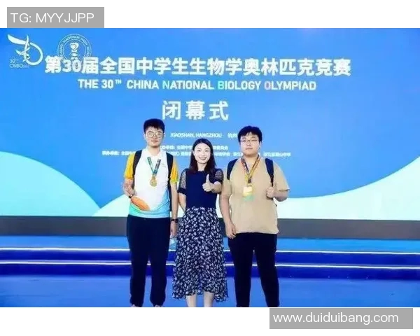 张宁的奋斗历程与人生哲学探讨：从平凡到卓越的成长之路