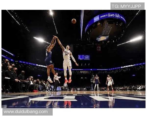 2019年费城76人与篮网的激烈对决回顾与精彩瞬间分析