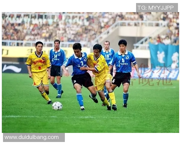 万达足球比赛赛场直播精彩瞬间回顾与分析尽在这里