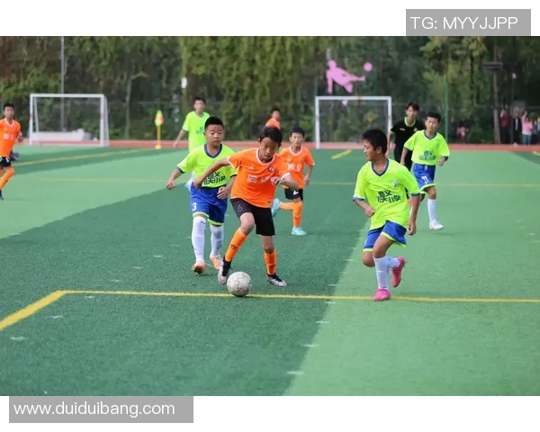 七小小学足球比赛精彩直播回放全程回顾与精彩瞬间分享