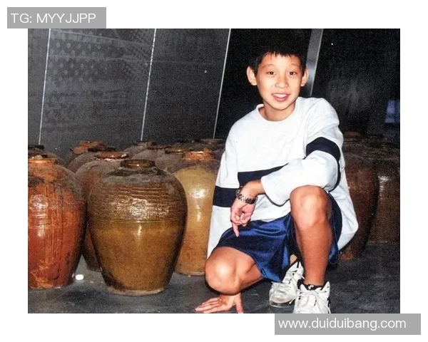 林书豪受伤训练休息两周，恢复情况良好