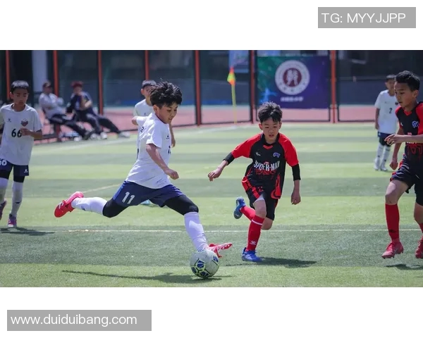 莲山中学足球比赛精彩瞬间视频直播全程回顾与精彩集锦分享 莲山中学足球比赛精彩瞬间视频直播全程回顾与精彩集锦分享