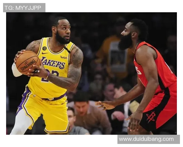 火箭队与湖人队的麦基对决引发的精彩瞬间与战术分析