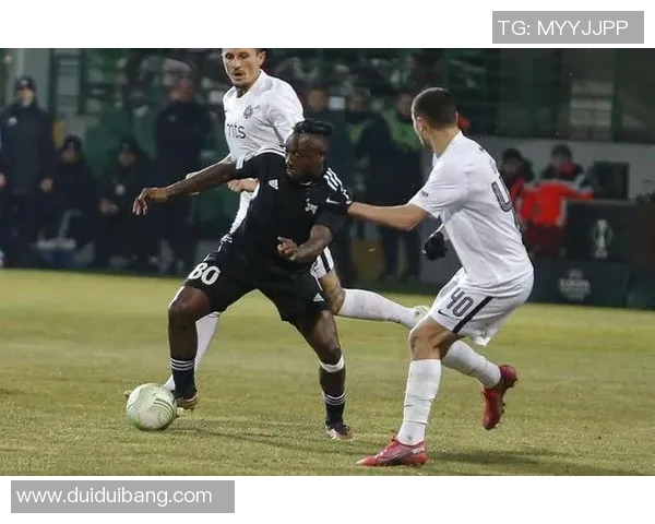 巴特足球队迎战国际米兰展现实力与激情的巅峰对决