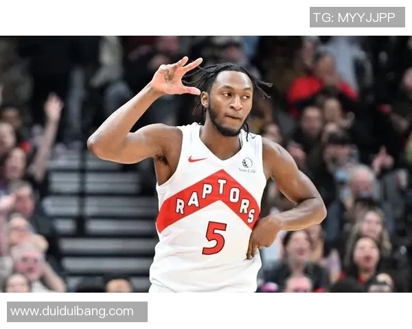 伊曼纽尔奎克利的崛起之路：从新秀到球队核心的成长历程