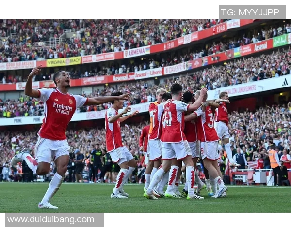 曼联与利物浦激战正酣比分详情揭晓精彩瞬间回顾